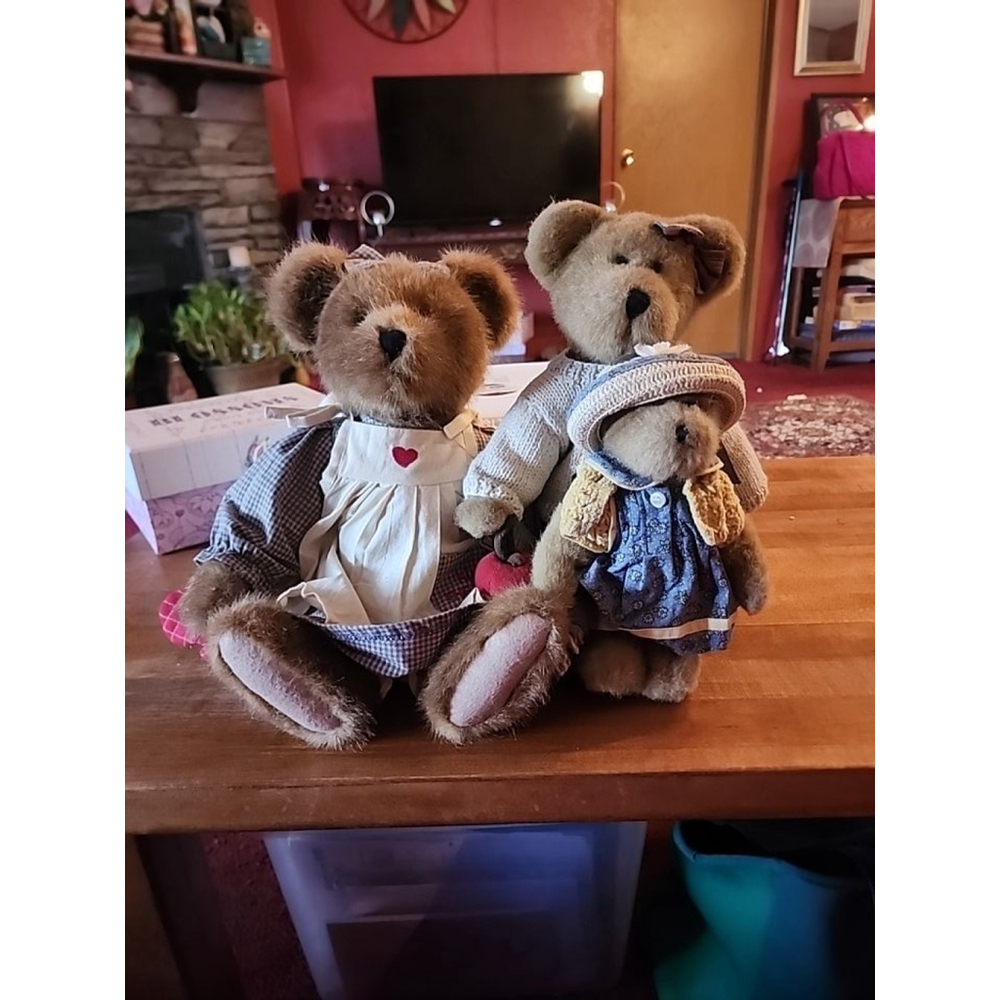3 BOYDS BEARS - Picture 2 of 15